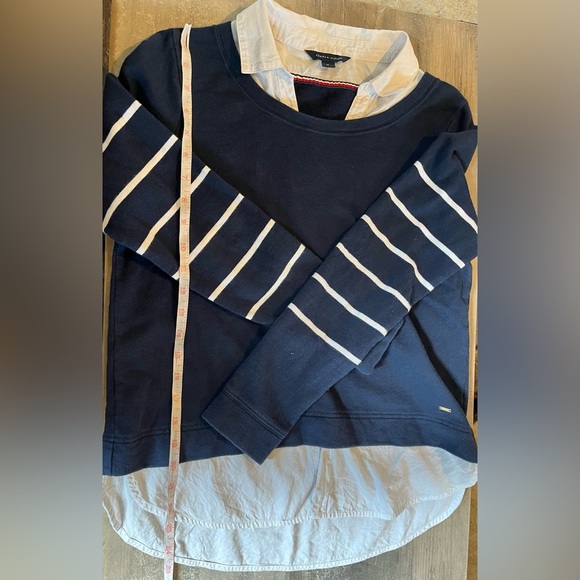 Tommy Hilfiger Long Sleeve Navy Sweater with Faux White Collared Blouse Medium - Picture 7 of 9